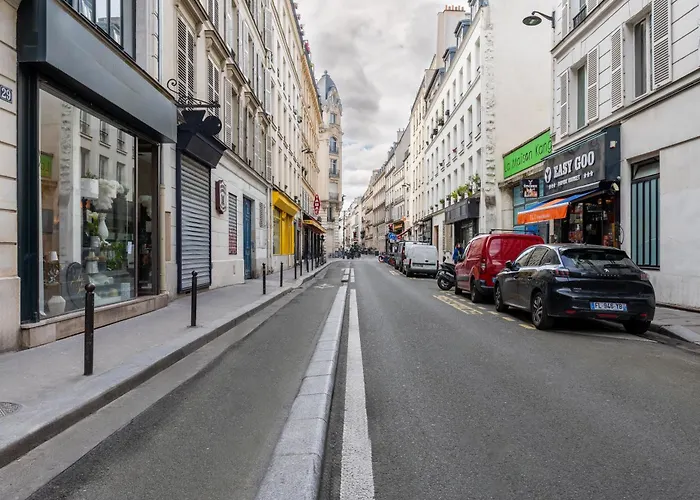 Stylish 1Bd Flat With Patio Rue Des Petites Ecuries